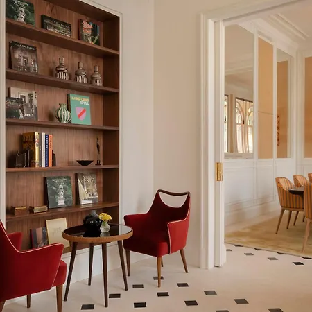 Miralago Luxury Apartment