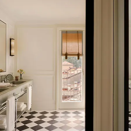 Miralago Luxury Apartment